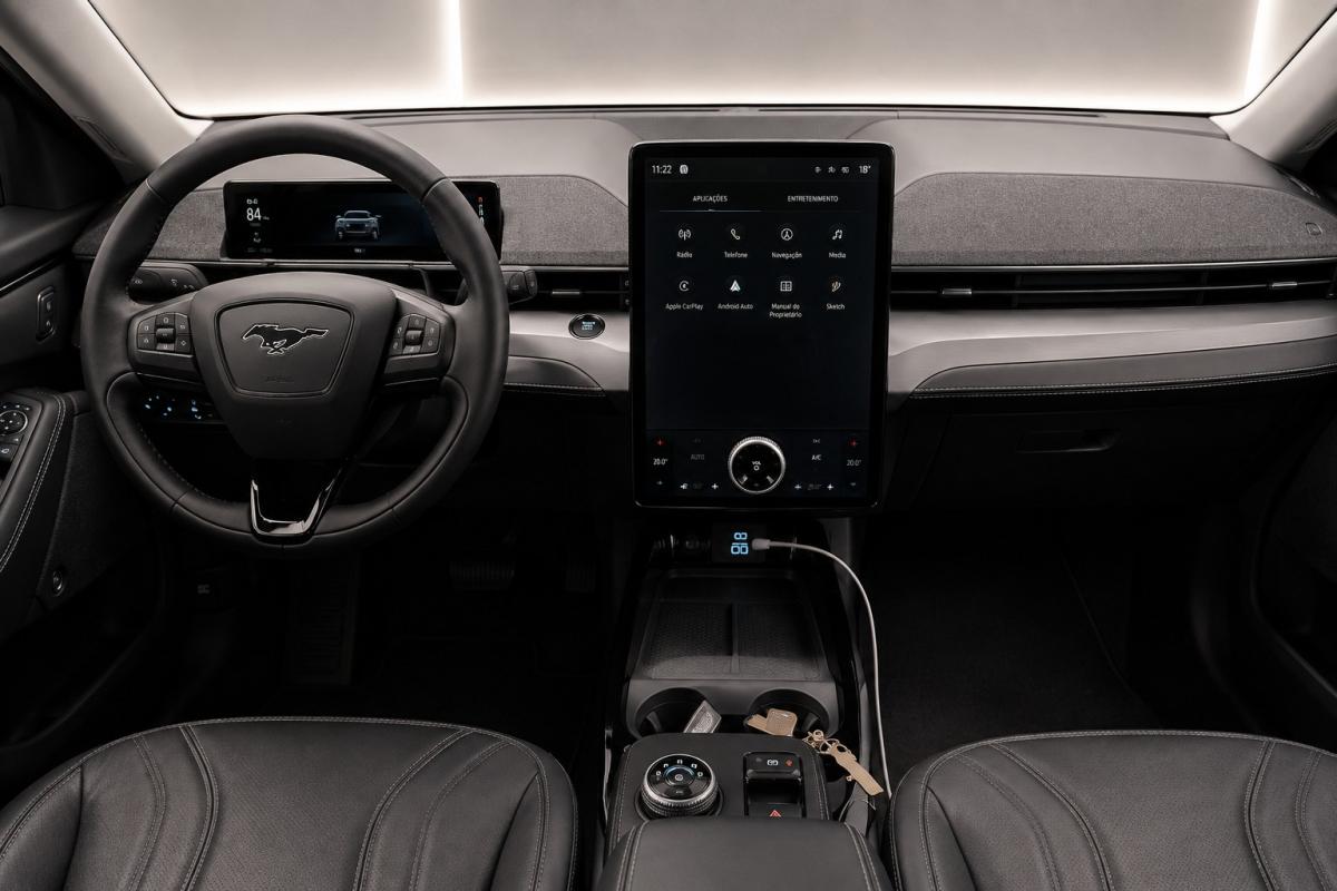 ford-mustang-2023-eletrico-500cc