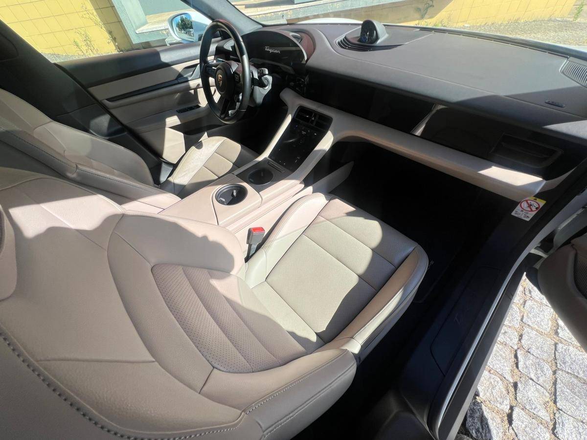 porsche-taycan-2023-eletrico-500cc