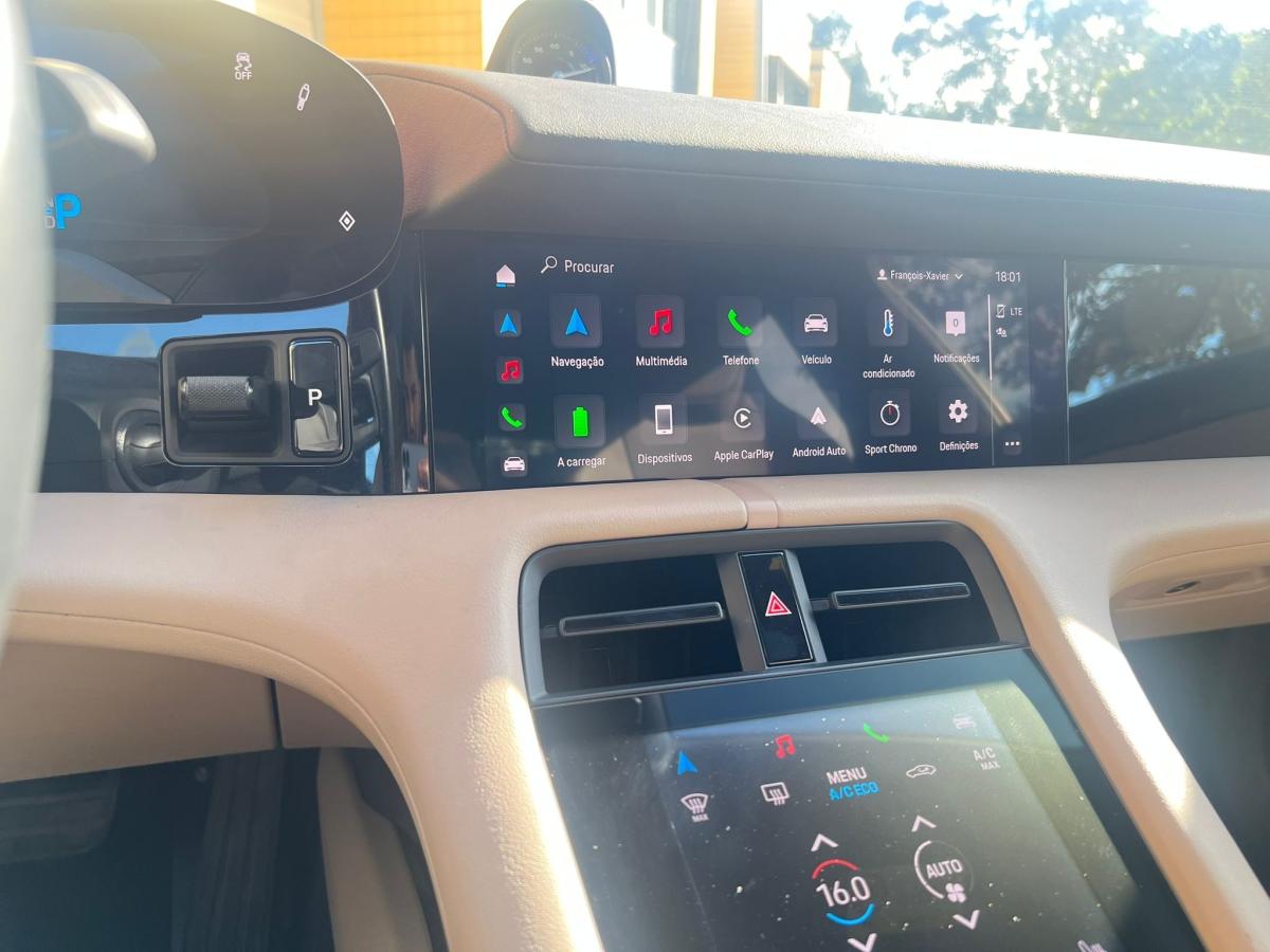 porsche-taycan-2023-eletrico-500cc