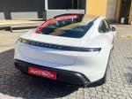 porsche-taycan-2023-eletrico-500cc