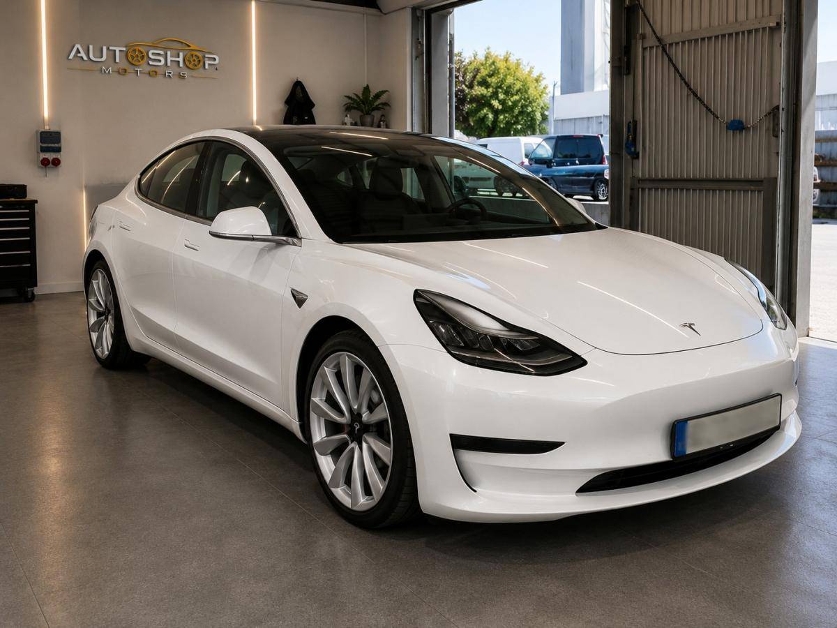 tesla-model-3-2020-eletrico-500cc