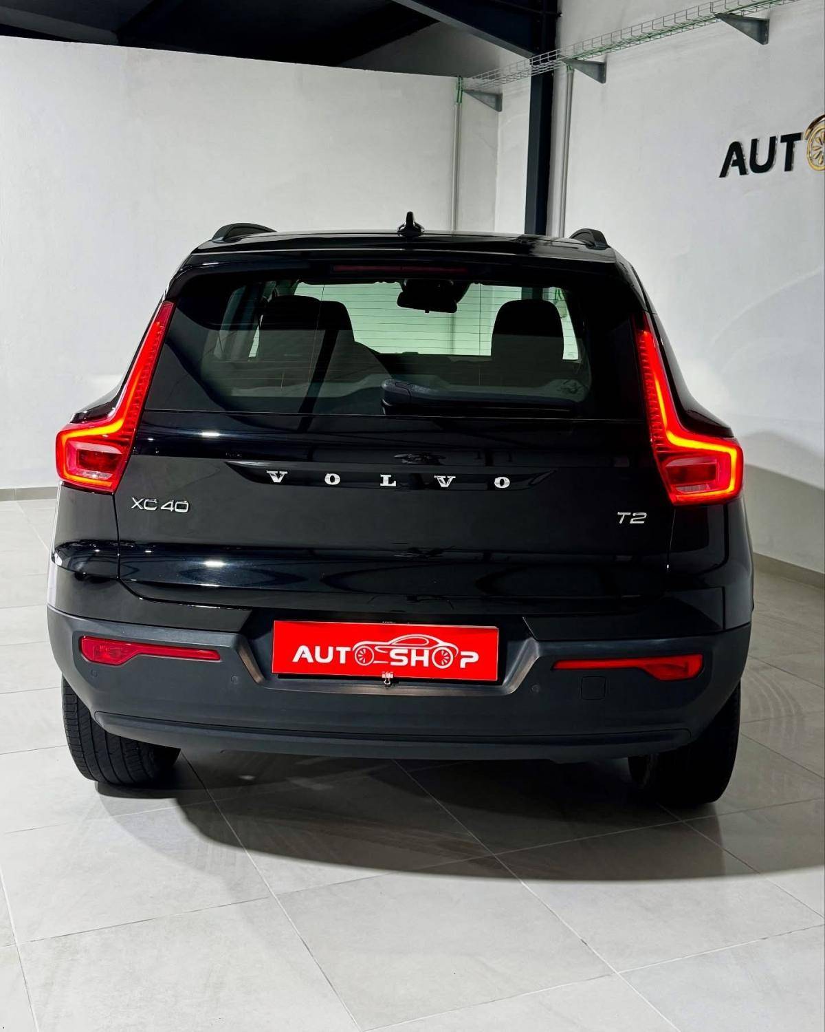 volvo-xc40-2021-gasolina-1477cc