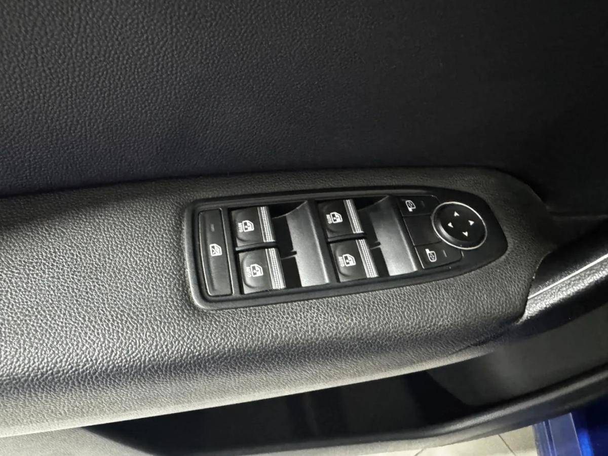 renault-captur-2022-gasolina-999cc