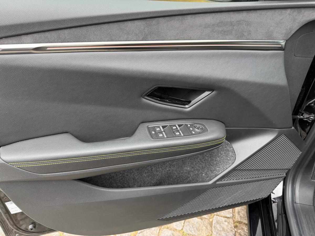 renault-megane-e-tech-2023-eletrico-500cc