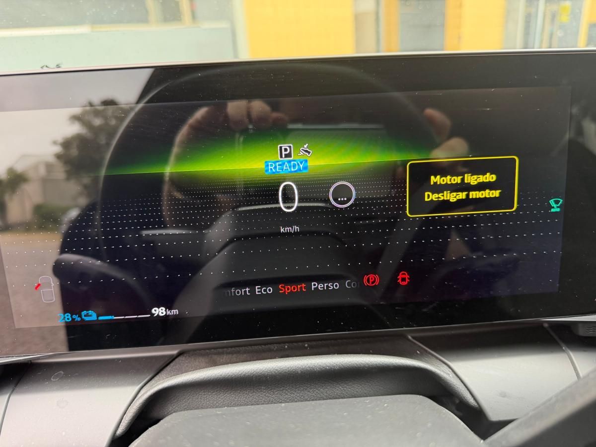 renault-megane-e-tech-2023-eletrico-500cc