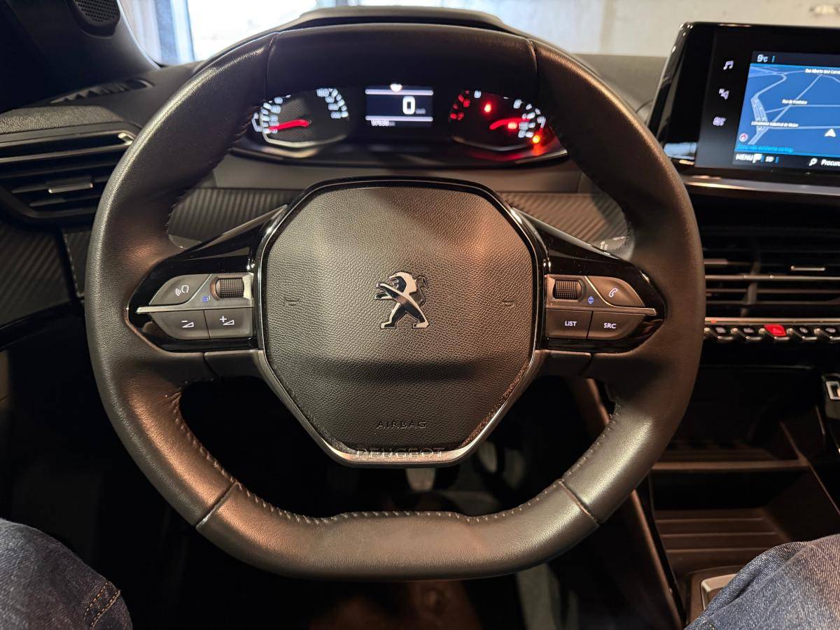 peugeot-2008-2022-gasolina-1199cc