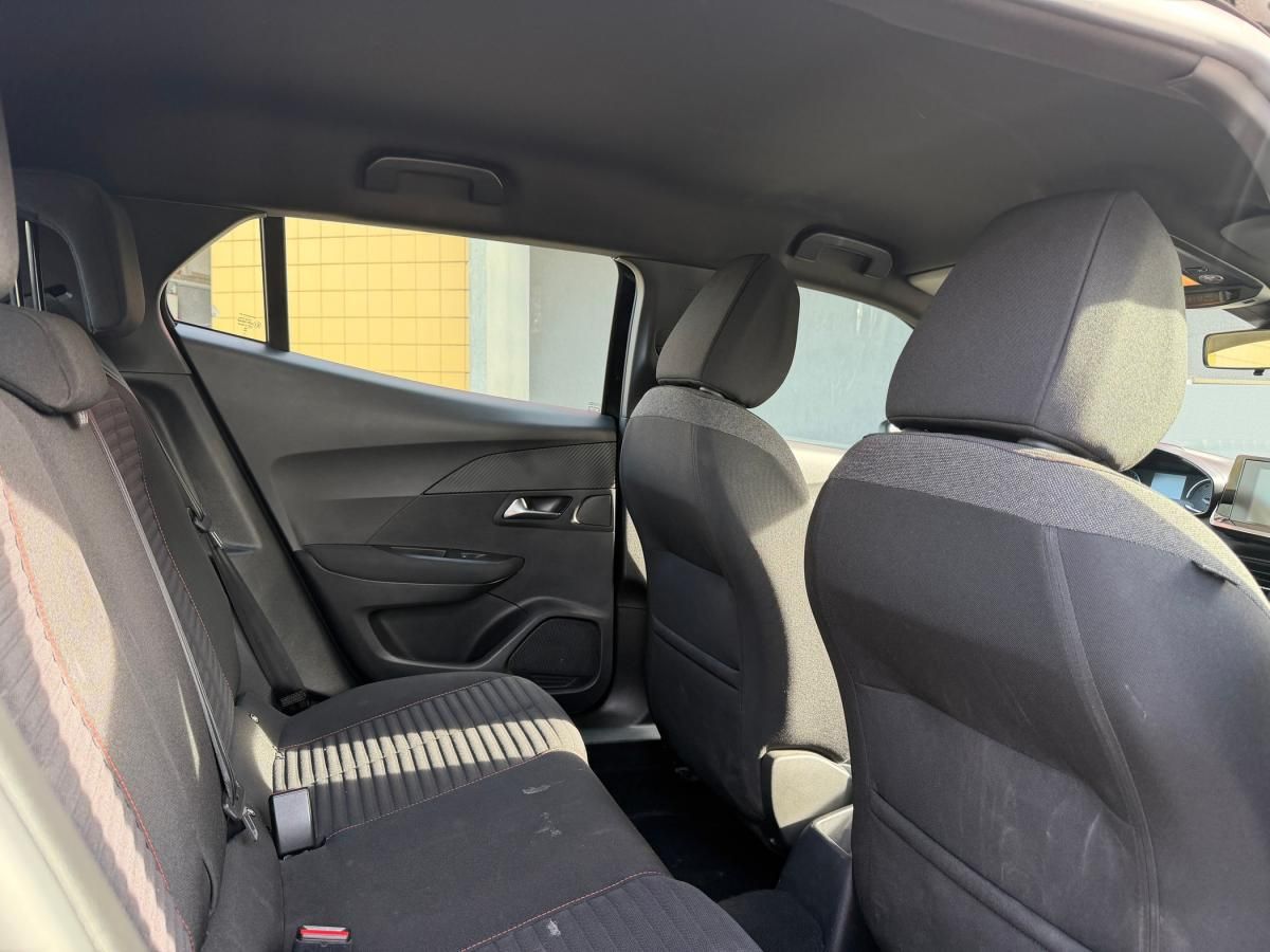 peugeot-2008-2022-gasolina-1199cc