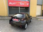 toyota-yaris-2022-hibrido-a-gasolina-1490cc