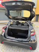 toyota-yaris-2022-hibrido-a-gasolina-1490cc