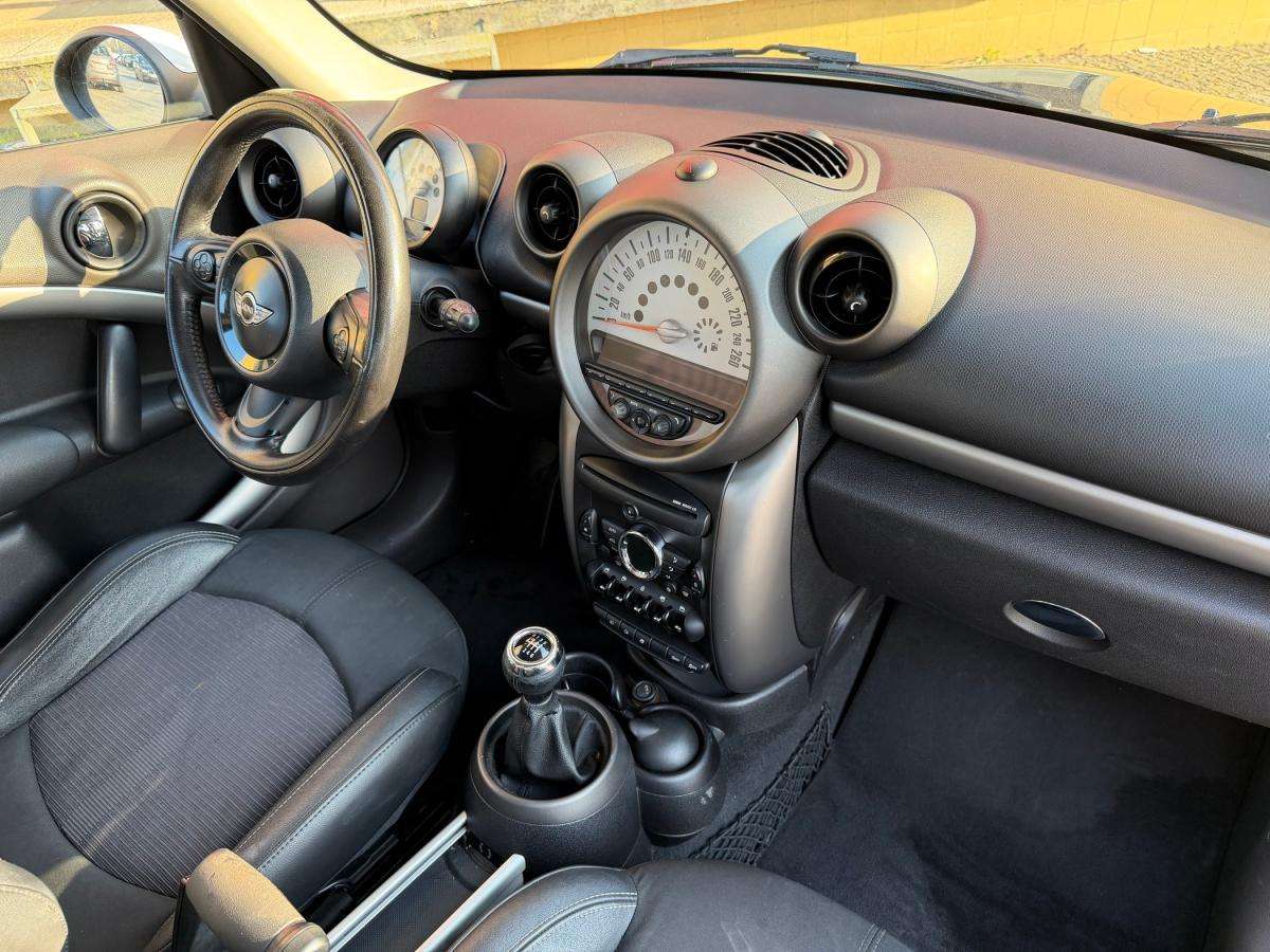 mini-countryman-2011-diesel-1598cc
