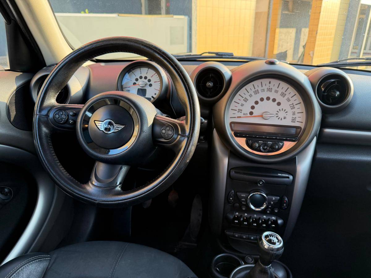 mini-countryman-2011-diesel-1598cc