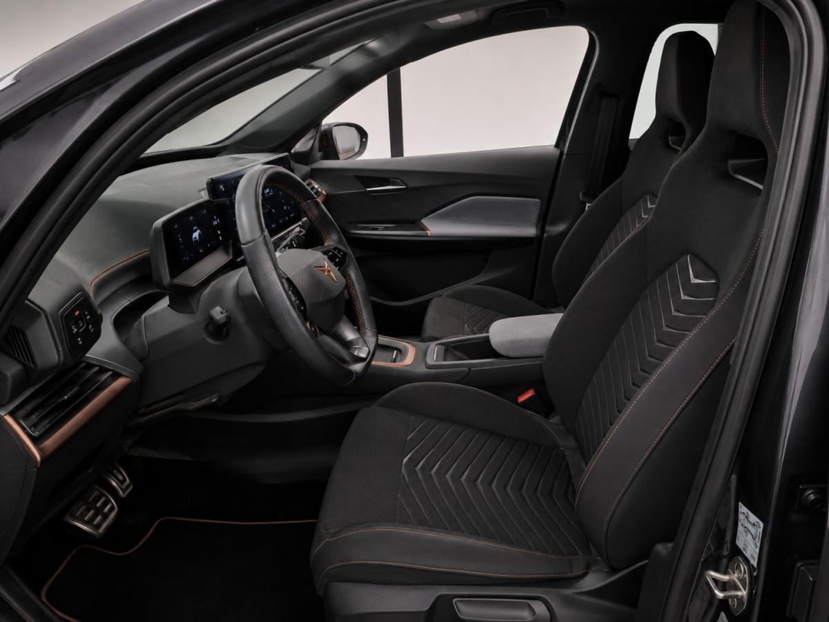 cupra-born-2023-eletrico-500cc