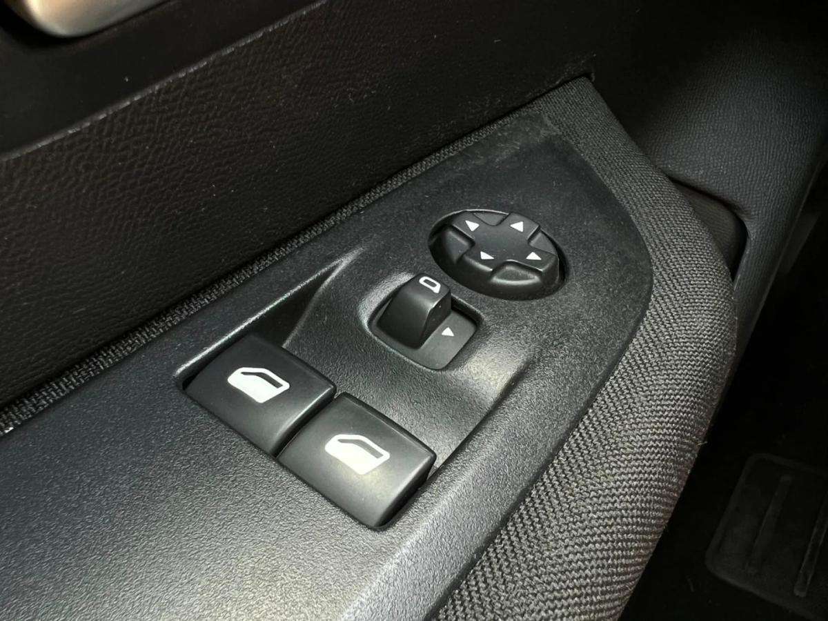 peugeot-e-208-2021-eletrico-0cc