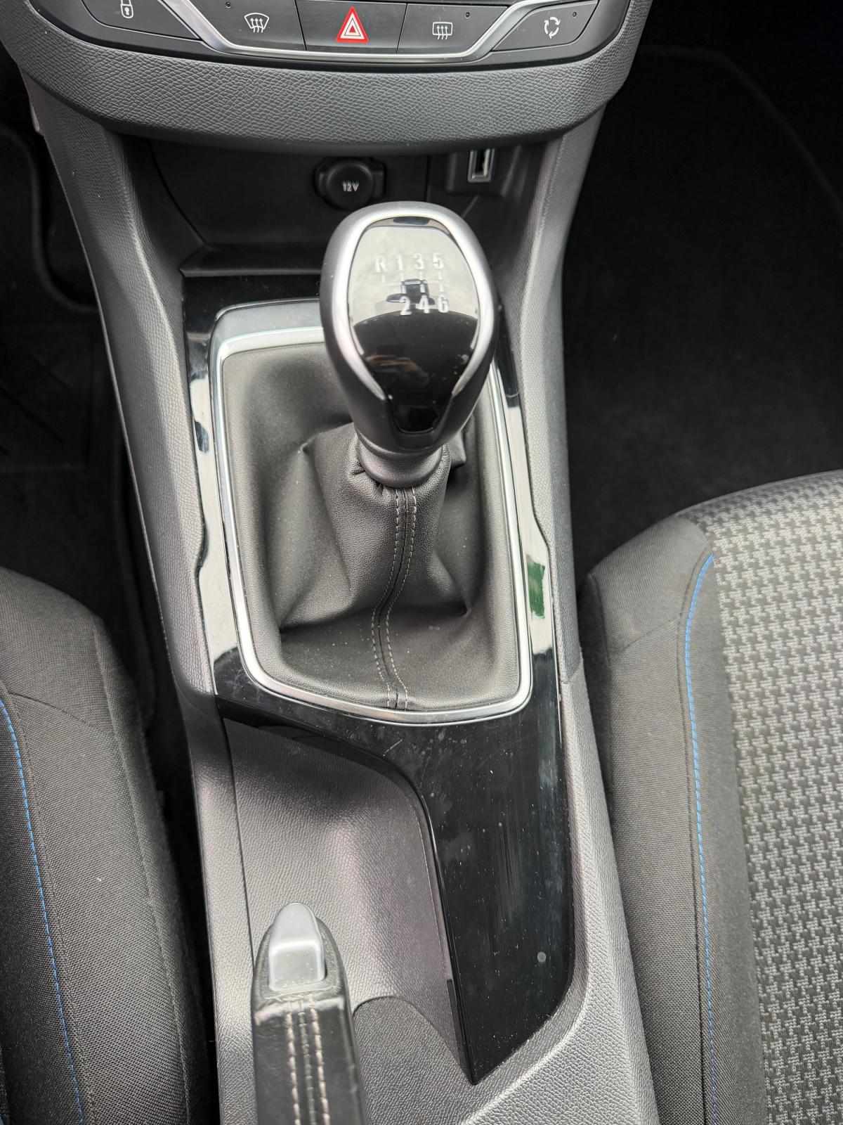 peugeot-308-2021-diesel-1499cc