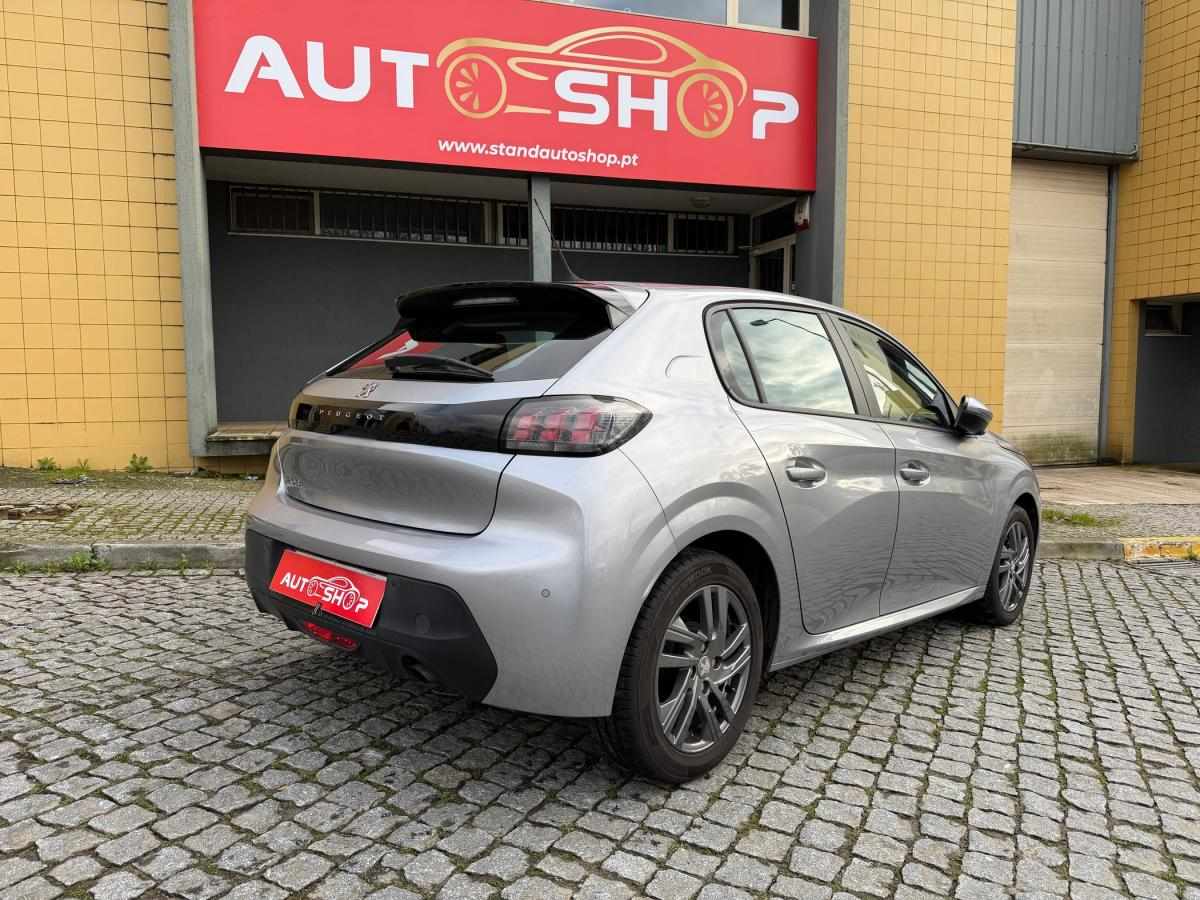 peugeot-208-2021-gasolina-1199cc