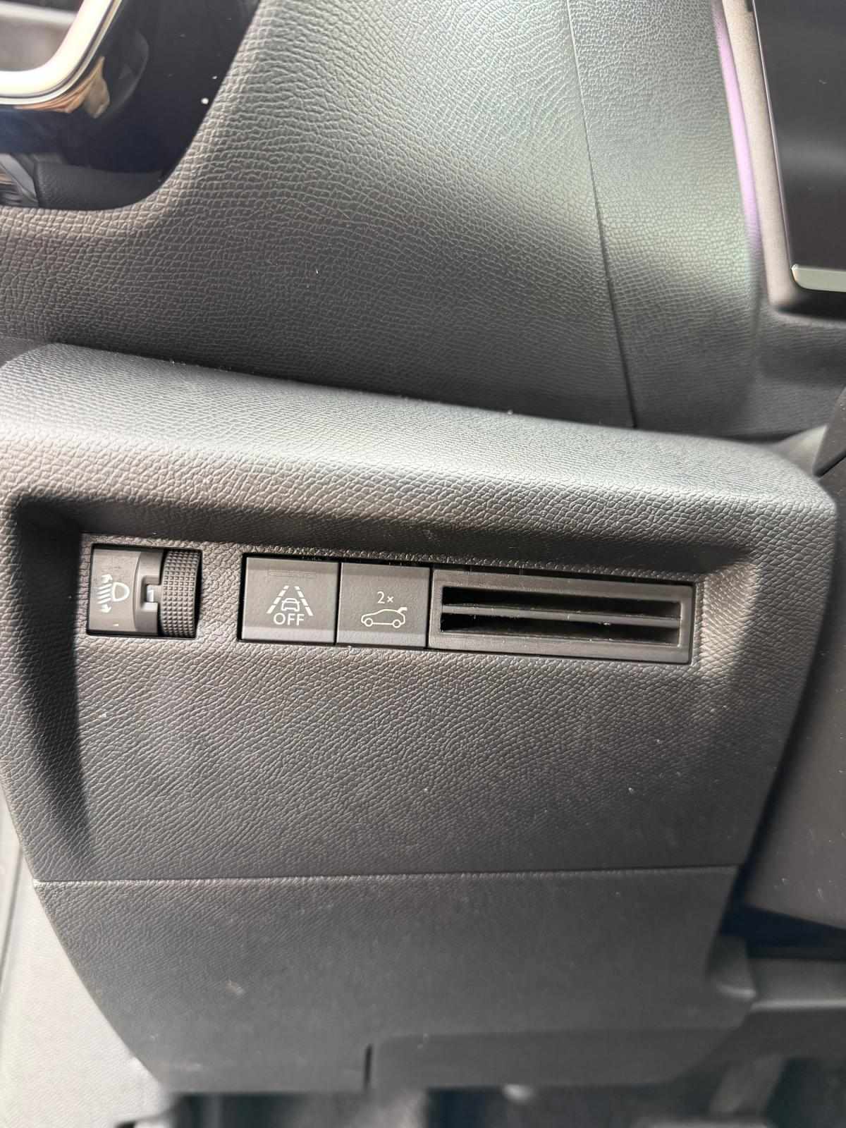 citroen-c4-2023-eletrico-0cc