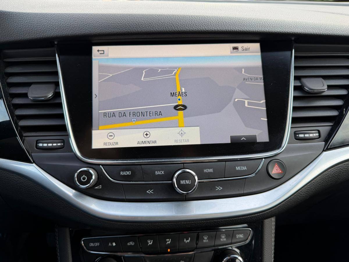opel-astra-sport-tourer-2018-gasolina-999cc