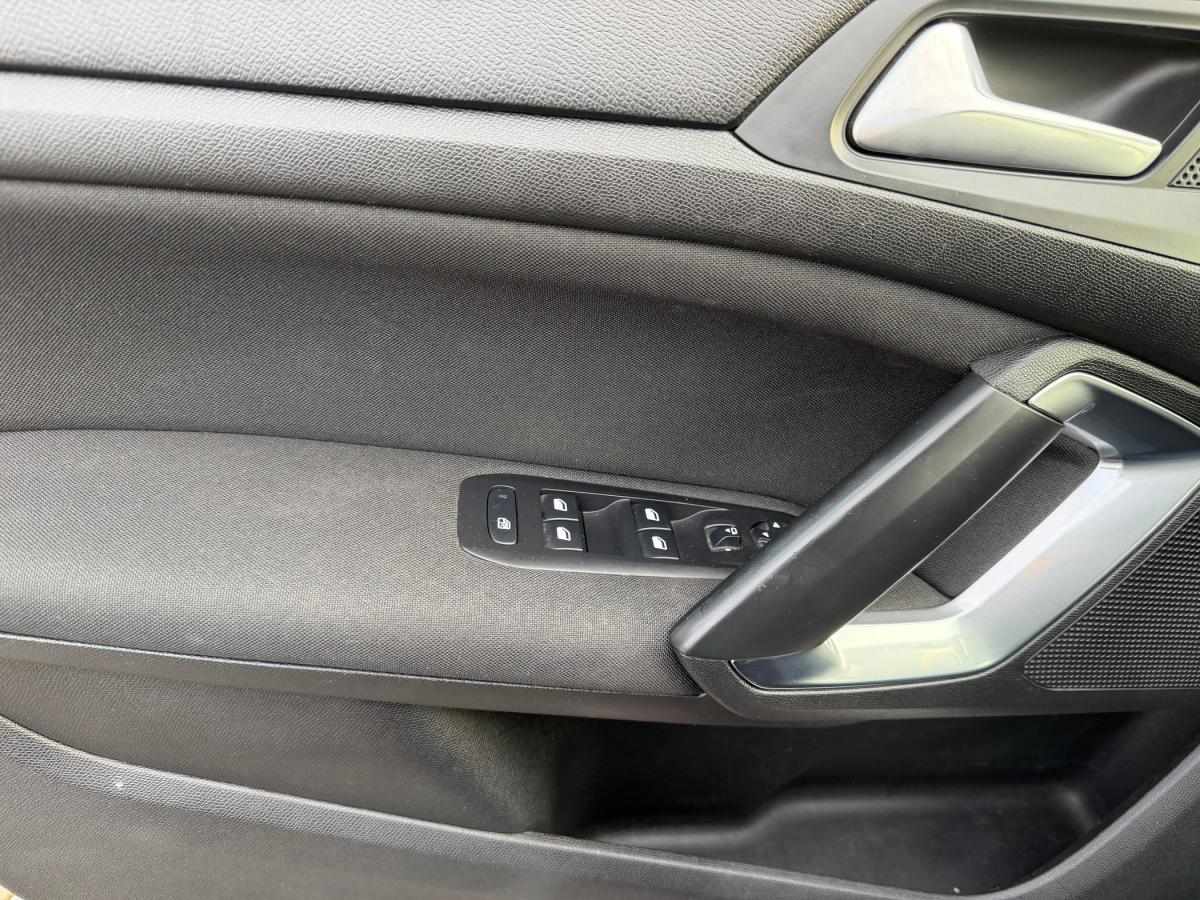 peugeot-308-sw-2021-gasolina-1199cc