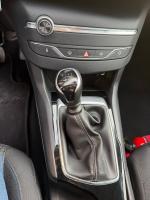 peugeot-308-sw-2021-gasolina-1199cc
