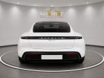 porsche-taycan-2023-eletrico-500cc