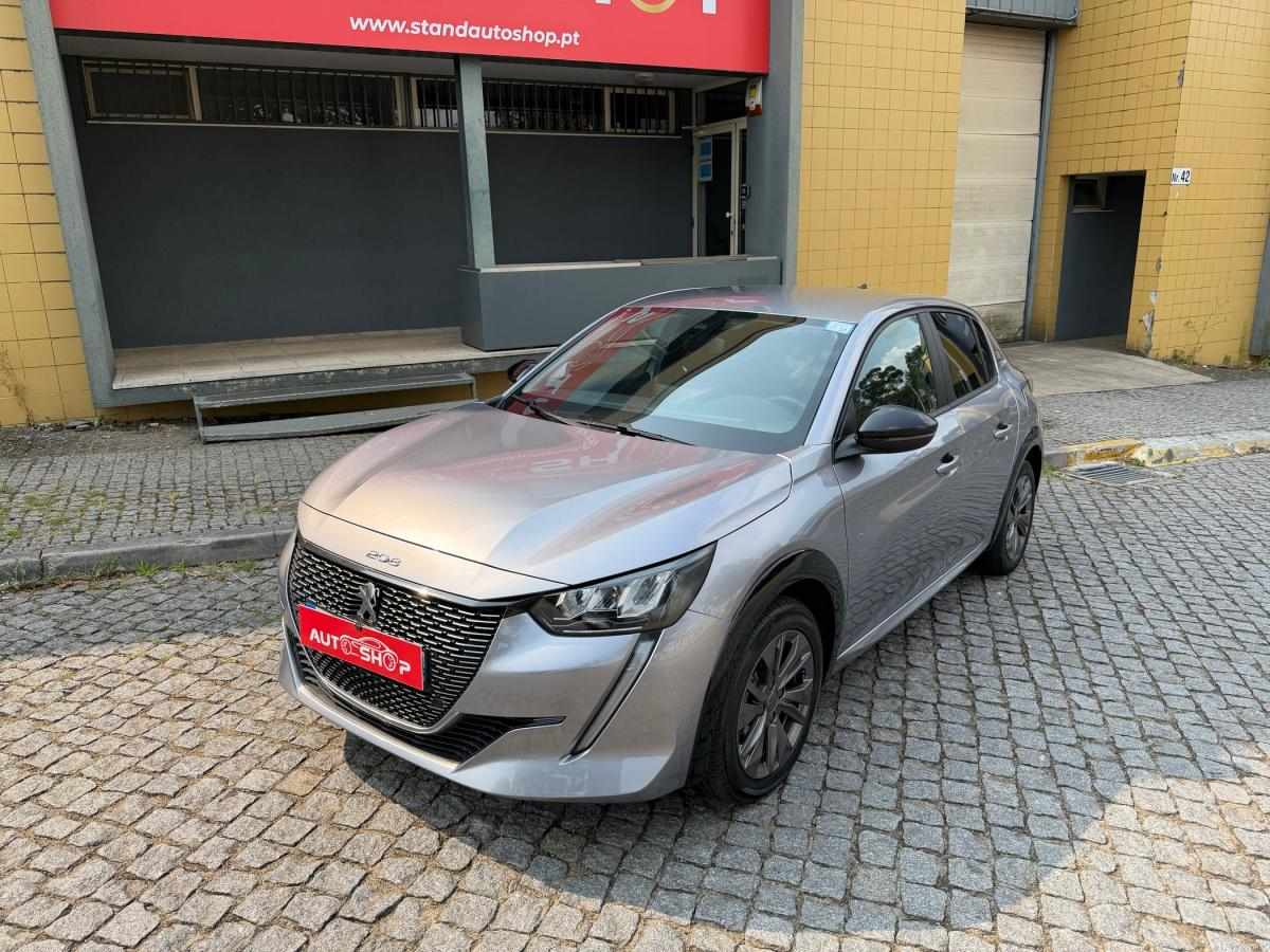 peugeot-208-2023-eletrico-500cc