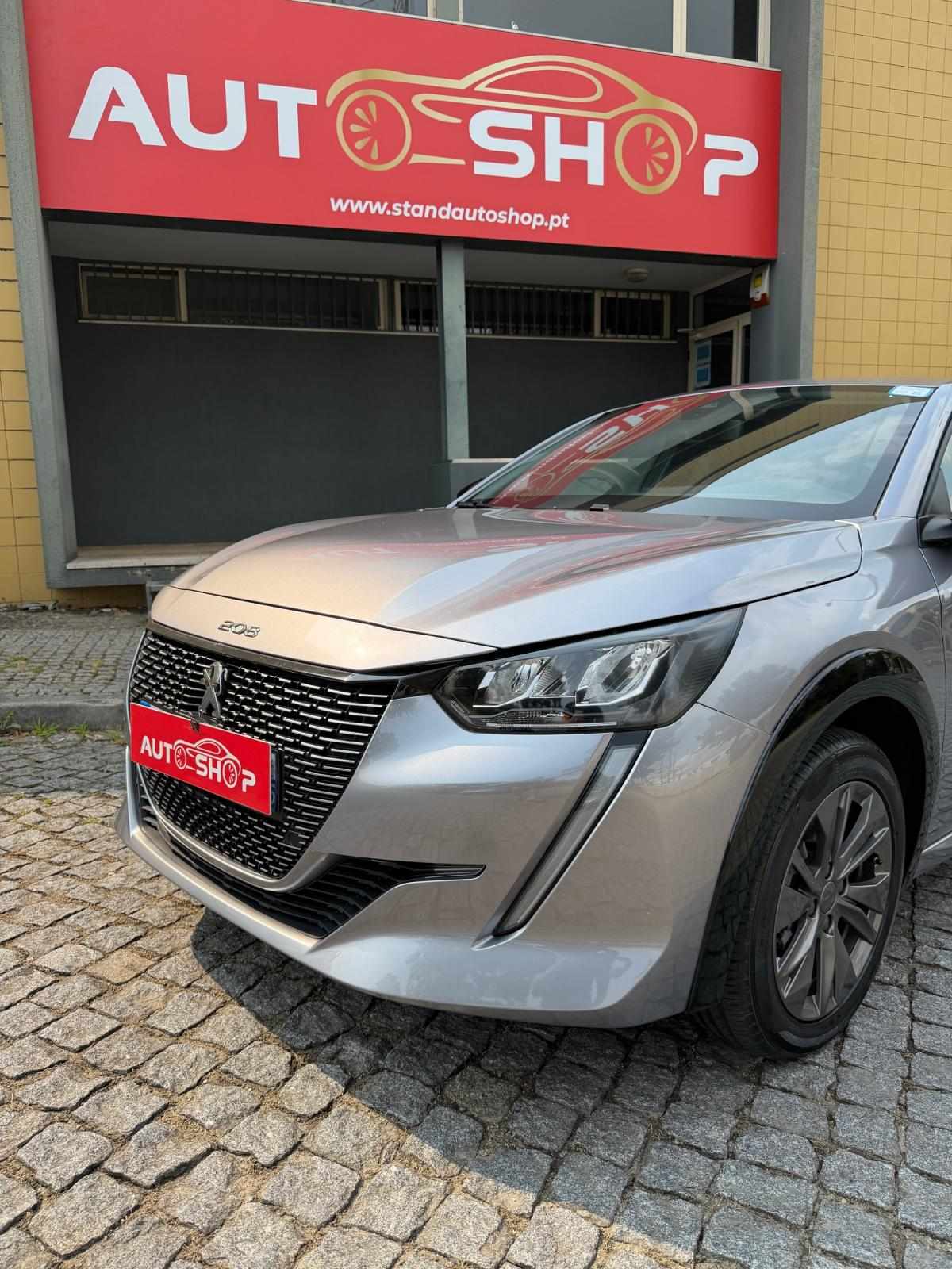 peugeot-208-2023-eletrico-500cc