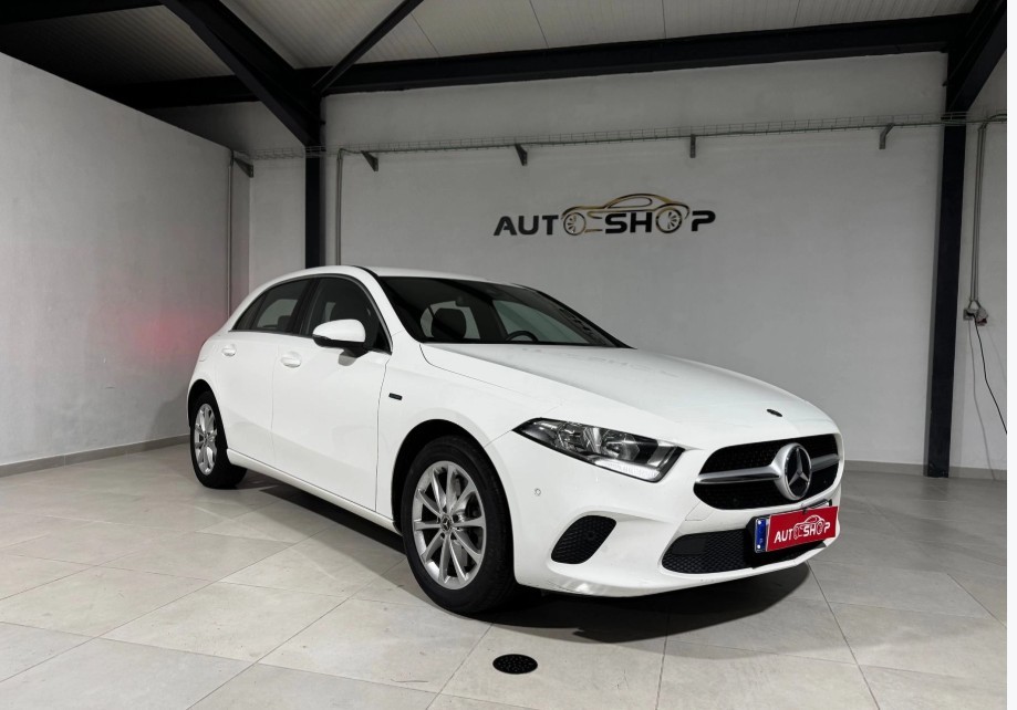 mercedes-benz-classe-a-2020-hibrido-a-gasolina-1332cc