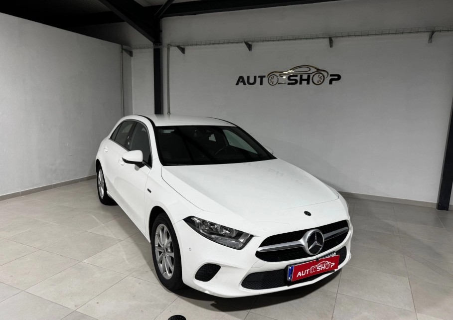 mercedes-benz-classe-a-2020-hibrido-a-gasolina-1332cc