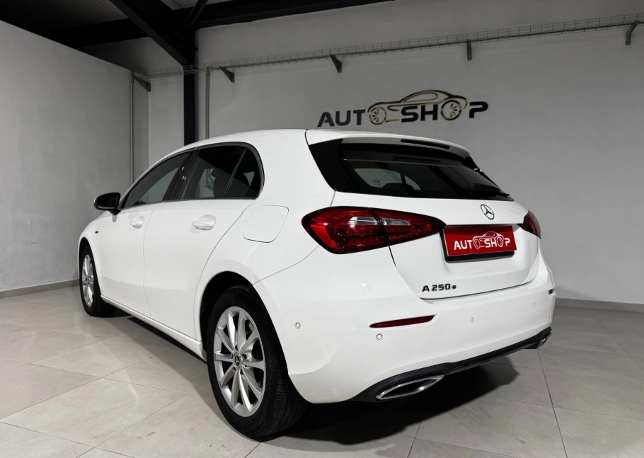 mercedes-benz-classe-a-2020-hibrido-a-gasolina-1332cc