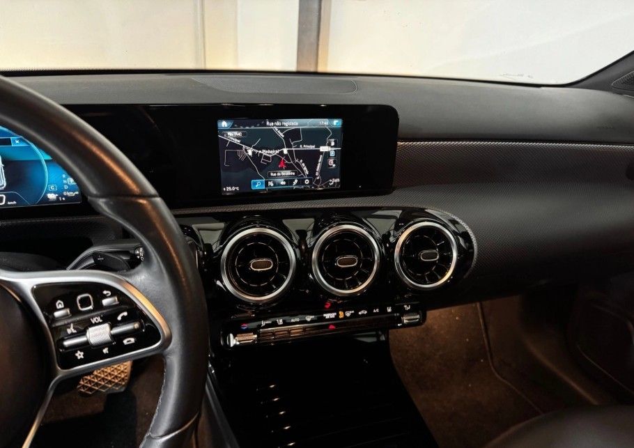 mercedes-benz-classe-a-2020-hibrido-a-gasolina-1332cc