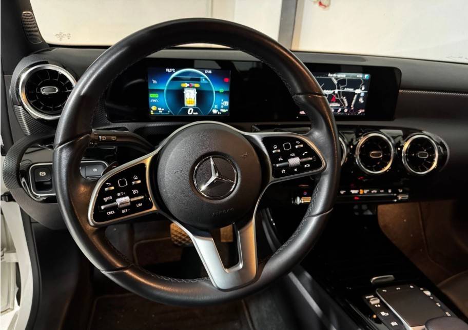 mercedes-benz-classe-a-2020-hibrido-a-gasolina-1332cc
