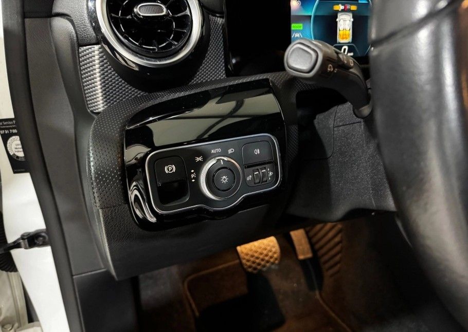 mercedes-benz-classe-a-2020-hibrido-a-gasolina-1332cc