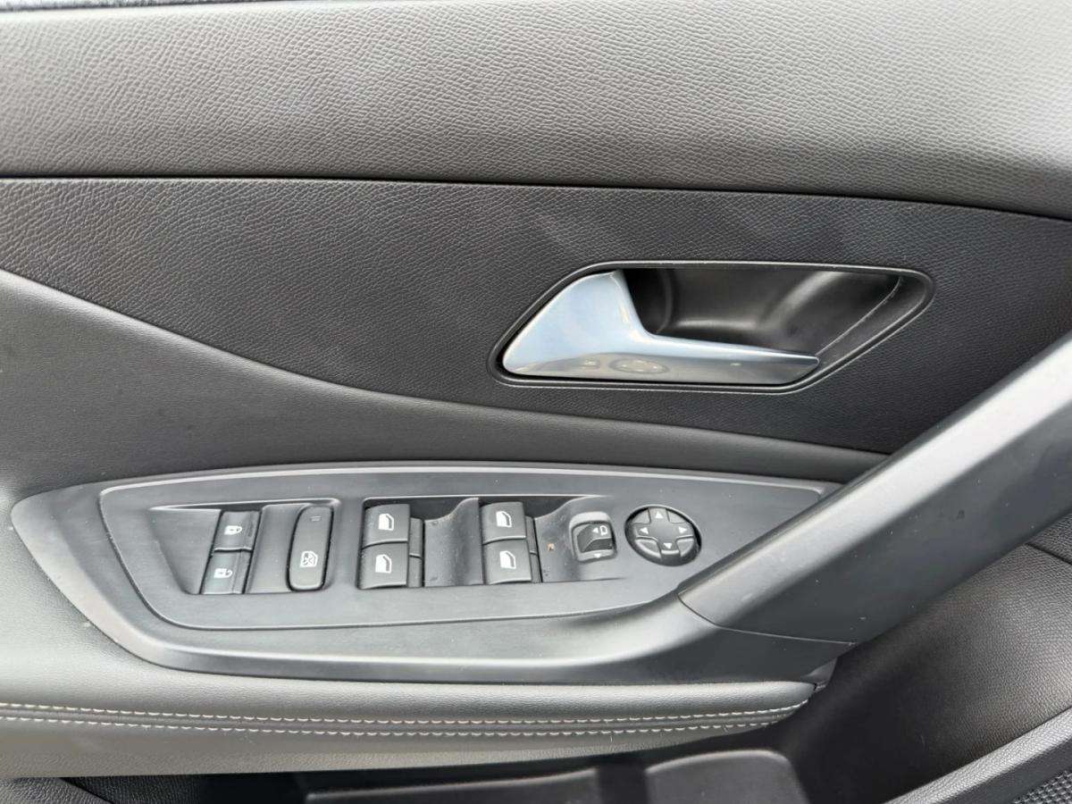 peugeot-408-2025-eletrico-0cc