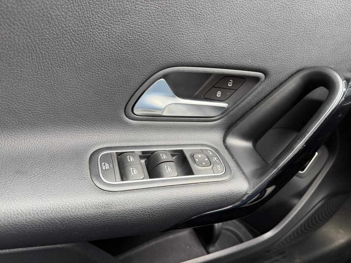 mercedes-benz-classe-a-2020-hibrido-a-gasolina-1332cc