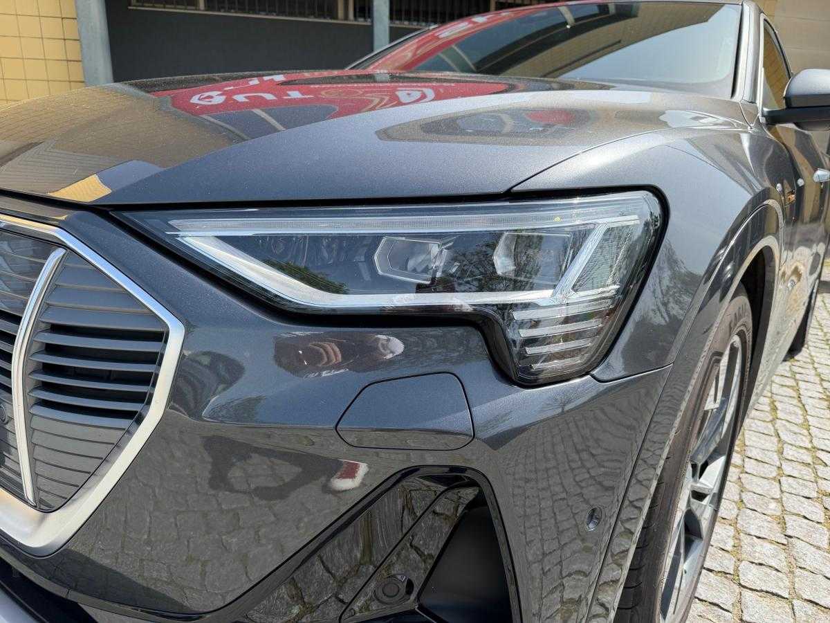 audi-e-tron-2022-eletrico-0cc