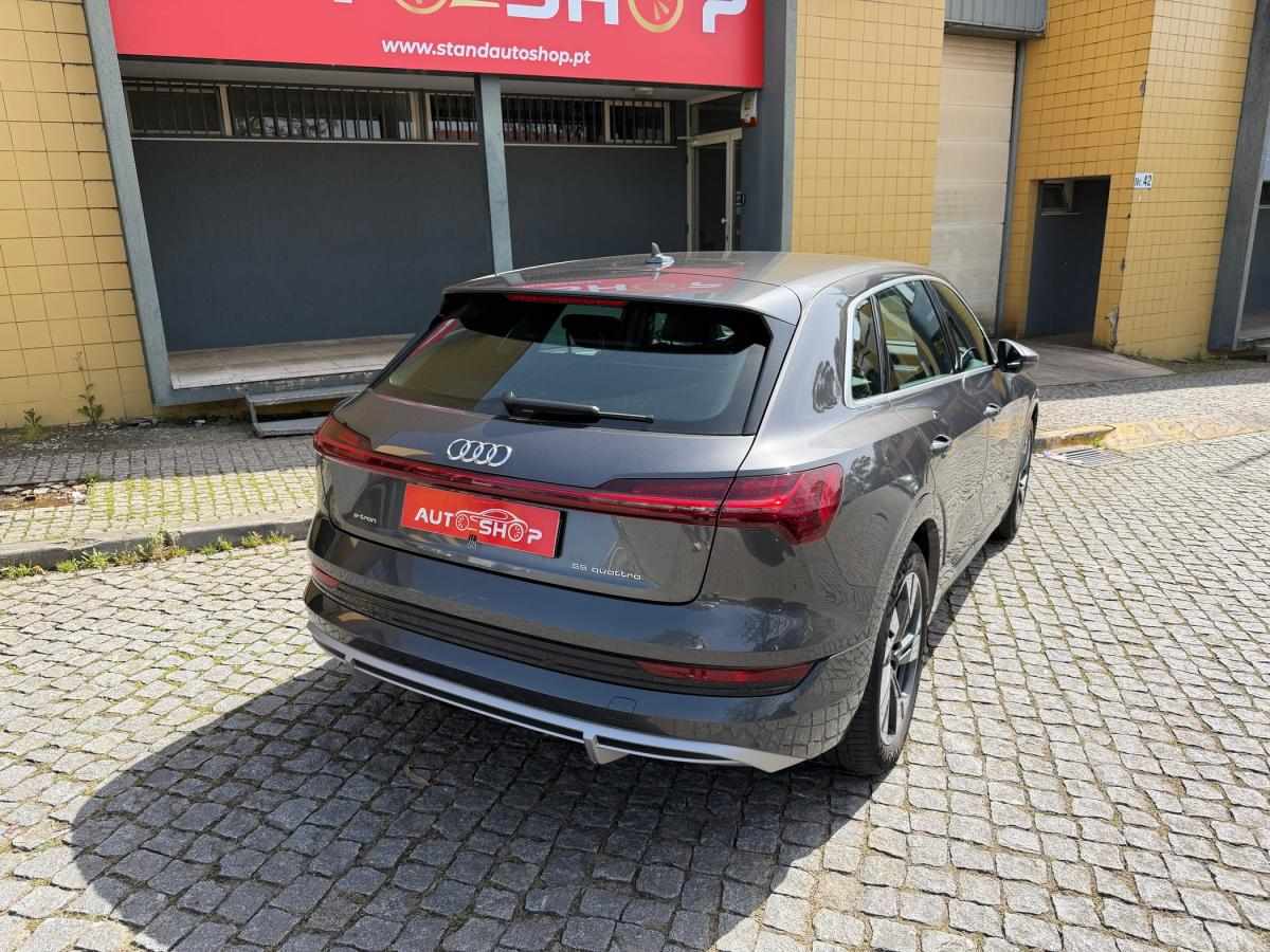 audi-e-tron-2022-eletrico-0cc