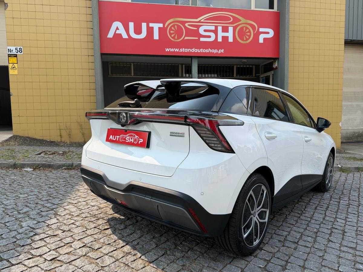 mg-mg4-2026-eletrico-500cc