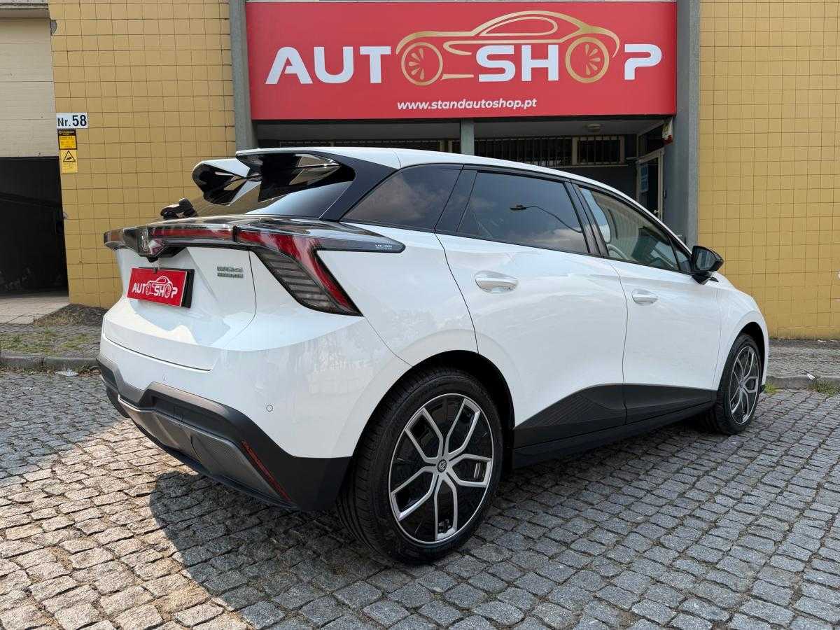 mg-mg4-2026-eletrico-500cc