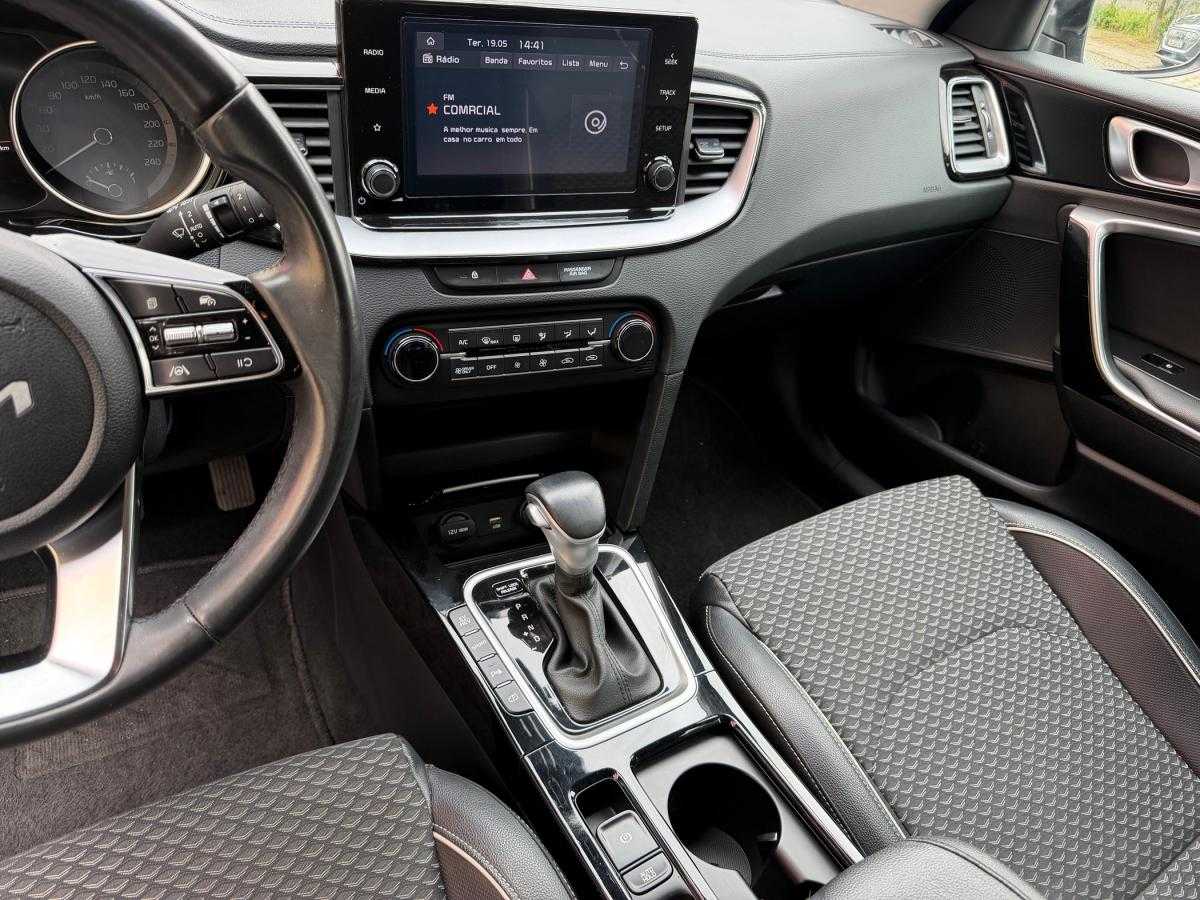 kia-ceed-sw-2022-hibrido-a-gasolina-1580cc