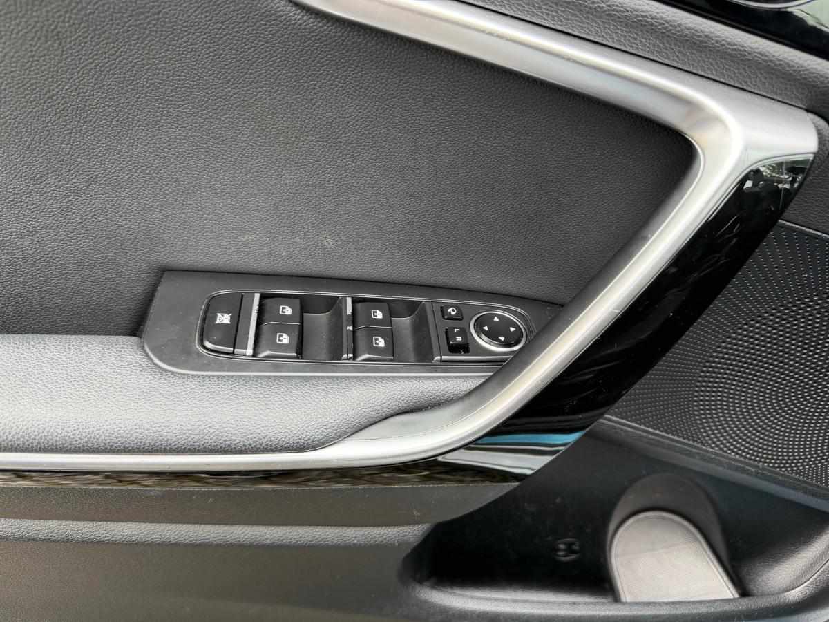 kia-ceed-sw-2022-hibrido-a-gasolina-1580cc