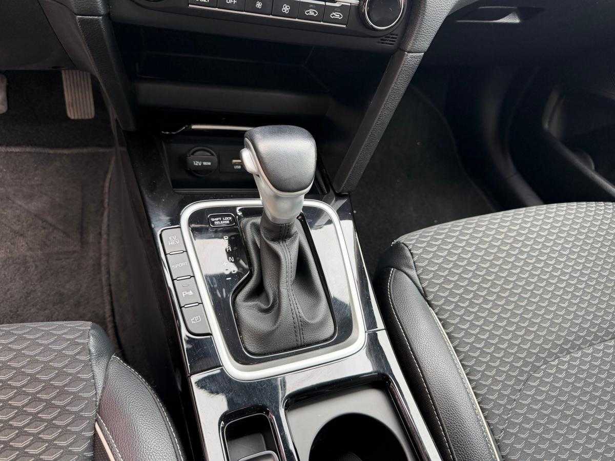 kia-ceed-sw-2022-hibrido-a-gasolina-1580cc
