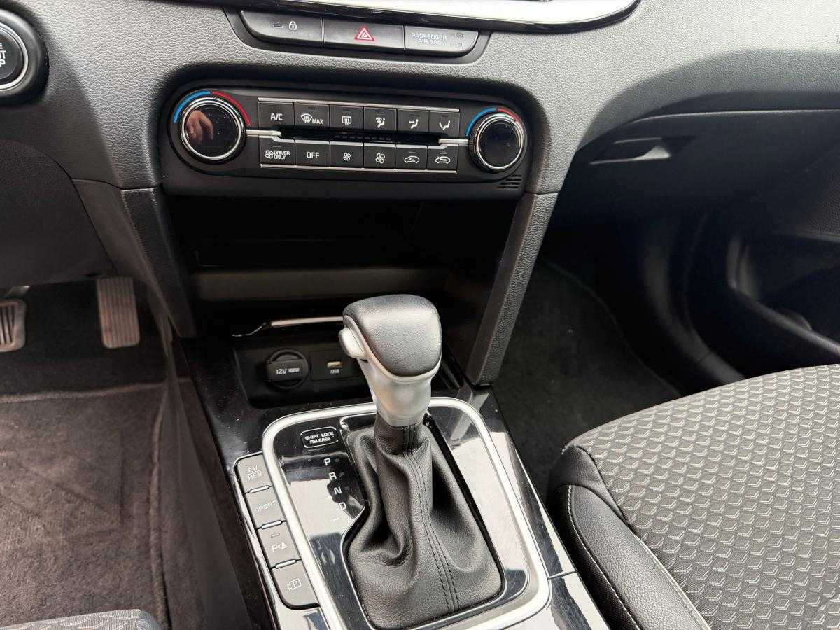 kia-ceed-sw-2022-hibrido-a-gasolina-1580cc
