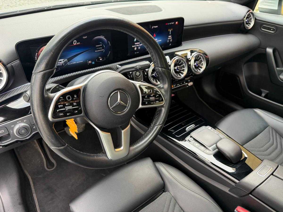 mercedes-benz-classe-a-2022-hibrido-a-gasolina-1332cc