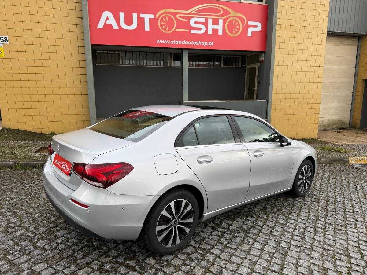 mercedes-benz-classe-a-2022-hibrido-a-gasolina-1332cc