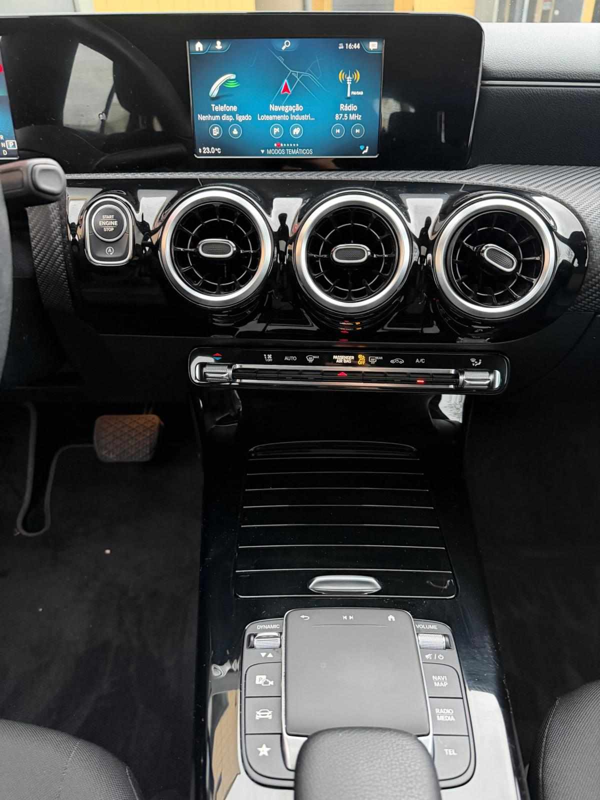 mercedes-benz-cla-2021-diesel-1950cc