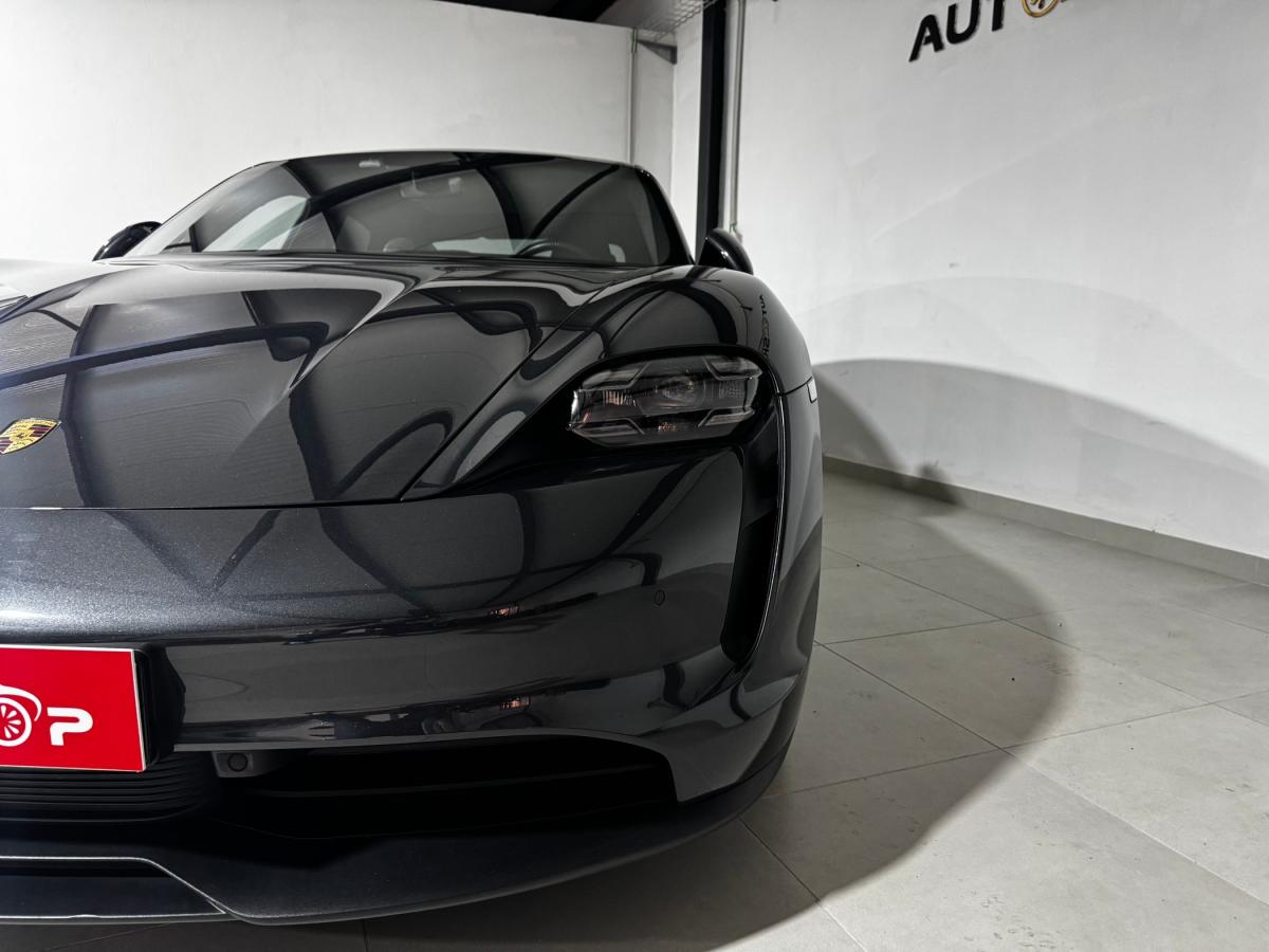 porsche-taycan-2020-eletrico-0cc