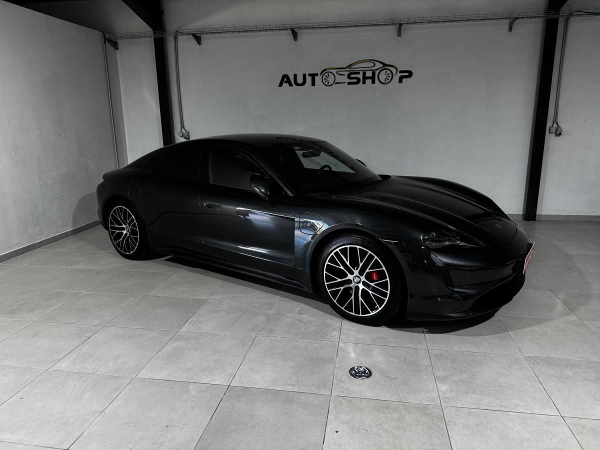 porsche-taycan-2020-eletrico-0cc