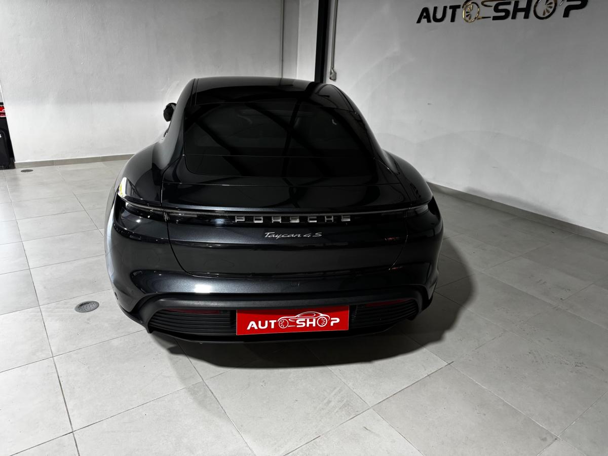 porsche-taycan-2020-eletrico-0cc