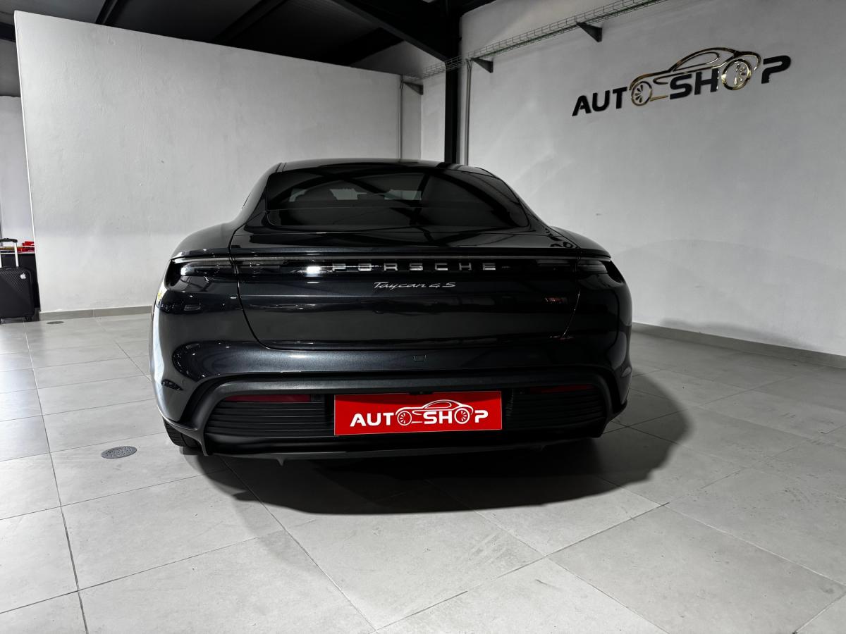 porsche-taycan-2020-eletrico-0cc