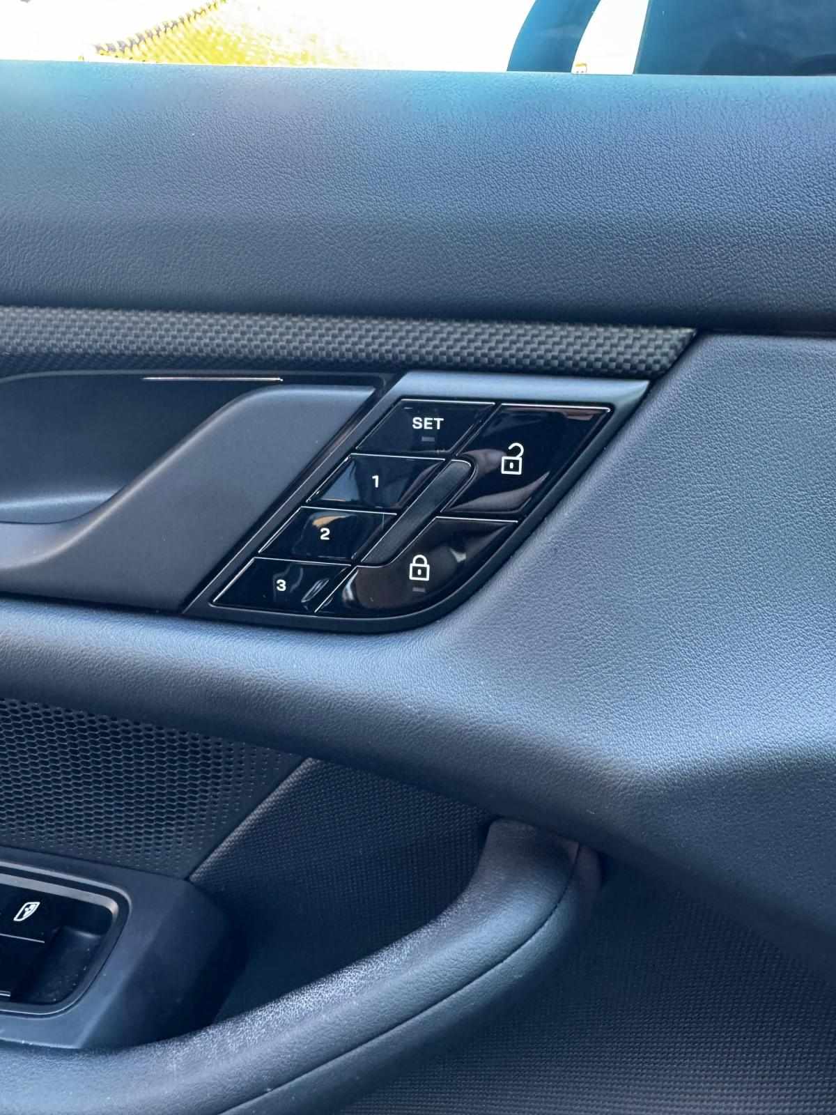 porsche-taycan-2020-eletrico-0cc